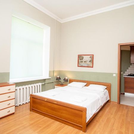 Apartamento Простора 3 Кімнатна Біля Майдану Незалежності Kiev Exterior foto